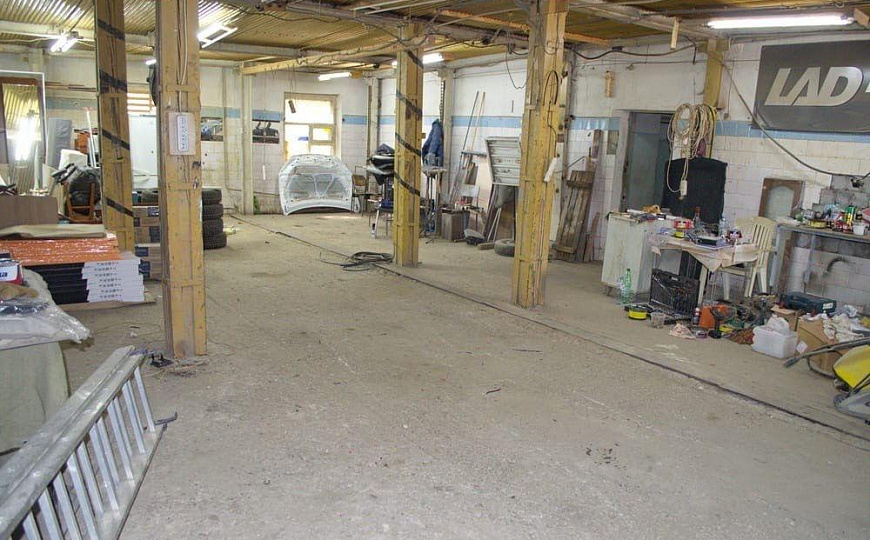 Продажа базы  988,6 м участком  фото