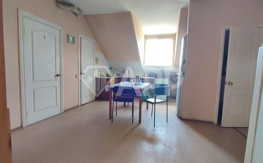 Офис 210м² к/у включены в цену фото