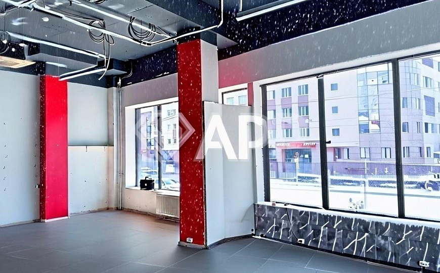 Сдам торговое помещение стрит ритейл фото