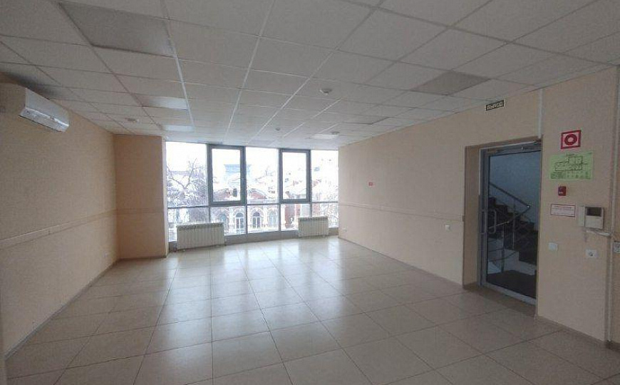 Сдам офисное помещение, 115 м² фото