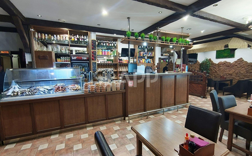 Продам отдельно стоящее здание с арендатором, 862 м² фото