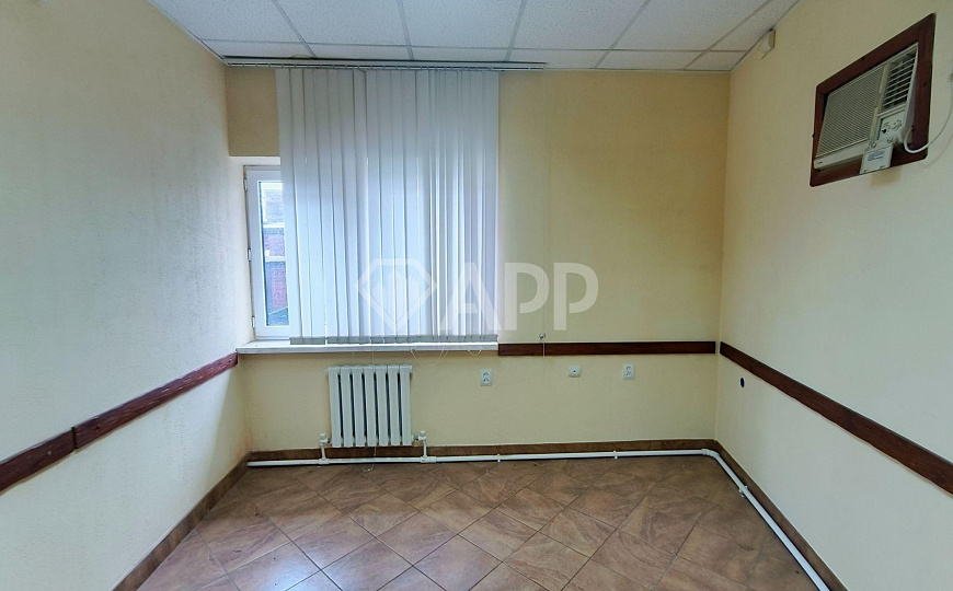 Продам отдельно стоящее здание с арендатором, 862 м² фото