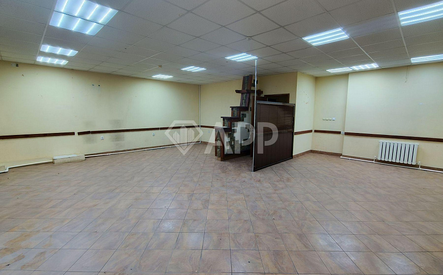 Продам отдельно стоящее здание с арендатором, 862 м² фото