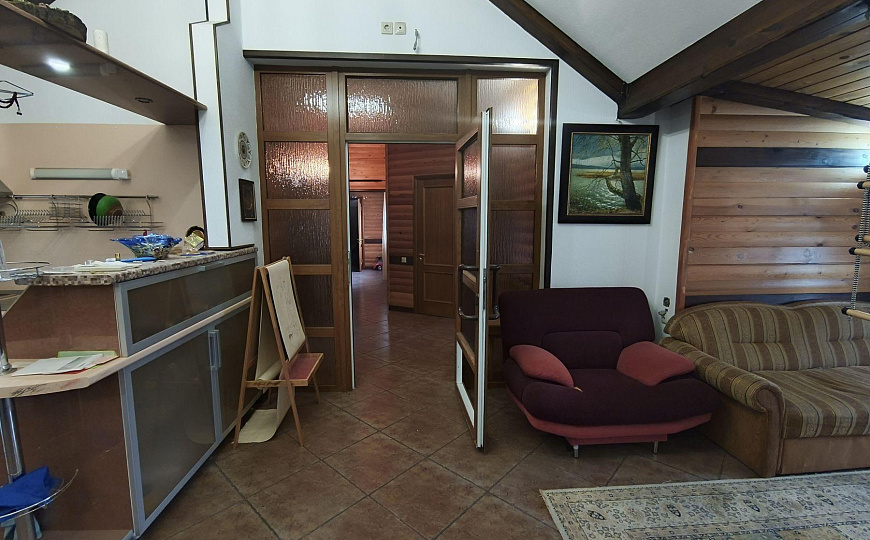 Сдам отдельно стоящее здание, 349 м² фото