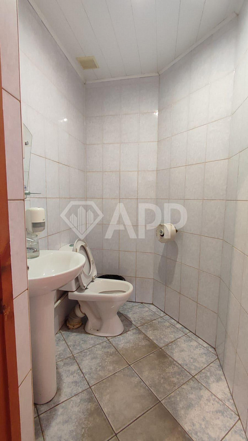 Офис 50,7кв.м. к/у входят в стоимость фото