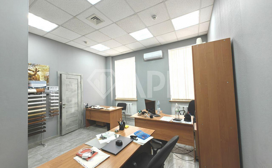 Офис в центре с парковкой, 37м² фото