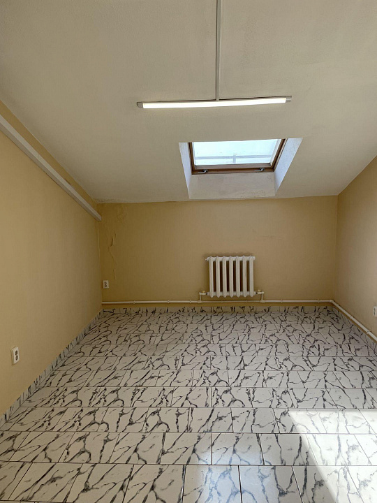 Сдам офисное помещение, 15,7 м² фото