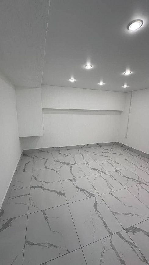 Офис от 10м2 с новым ремонтом и высоким трафиком фото