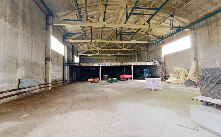 Имущественный комплекс с ж/д путями, 140 000 м² фото