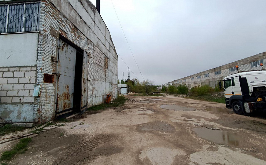 Имущественный комплекс с ж/д путями, 140 000 м² фото