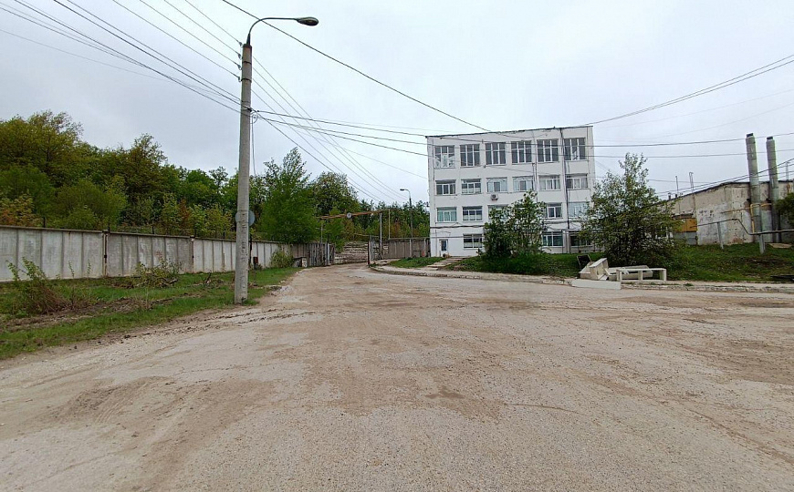 Имущественный комплекс с ж/д путями, 140 000 м² фото