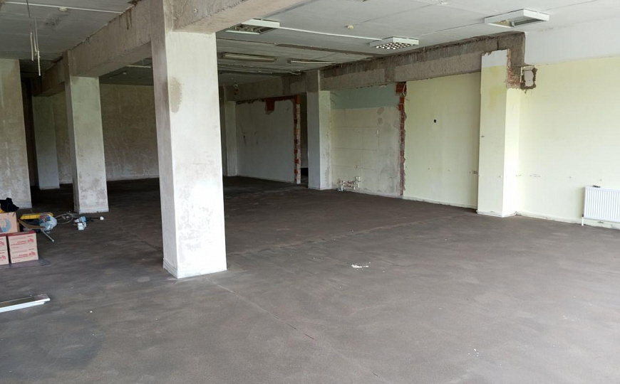 Помещение 200 м² фото