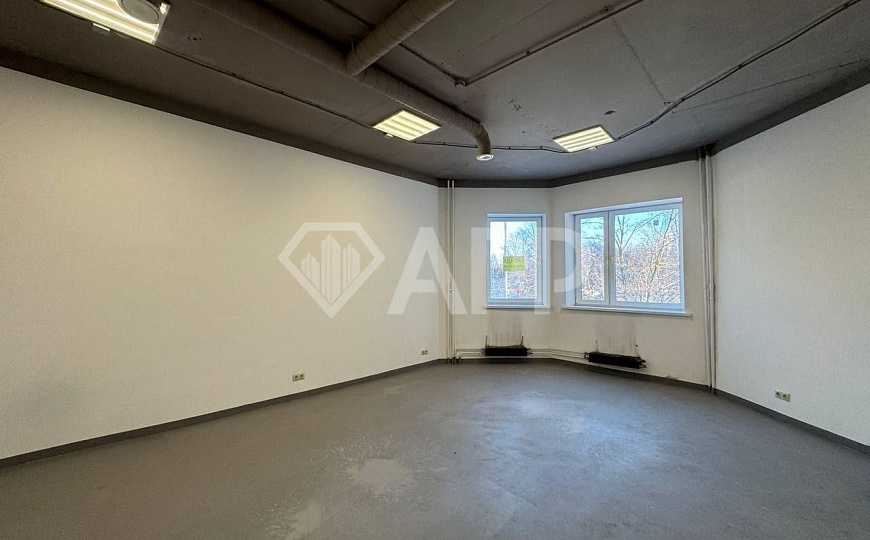 Сдам торговое помещение, 154,6 м² фото