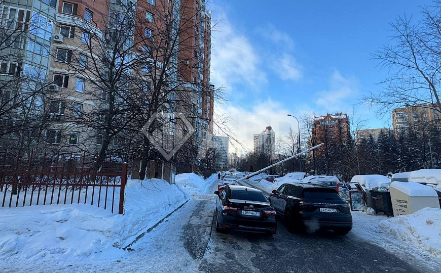 Сдам торговое помещение, 58 м² фото