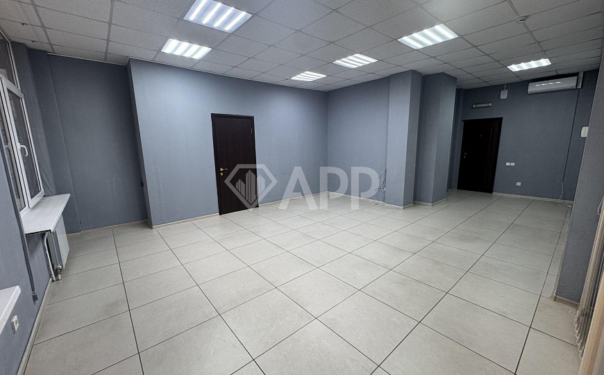 Сдам офисное помещение, 63,5 м² фото