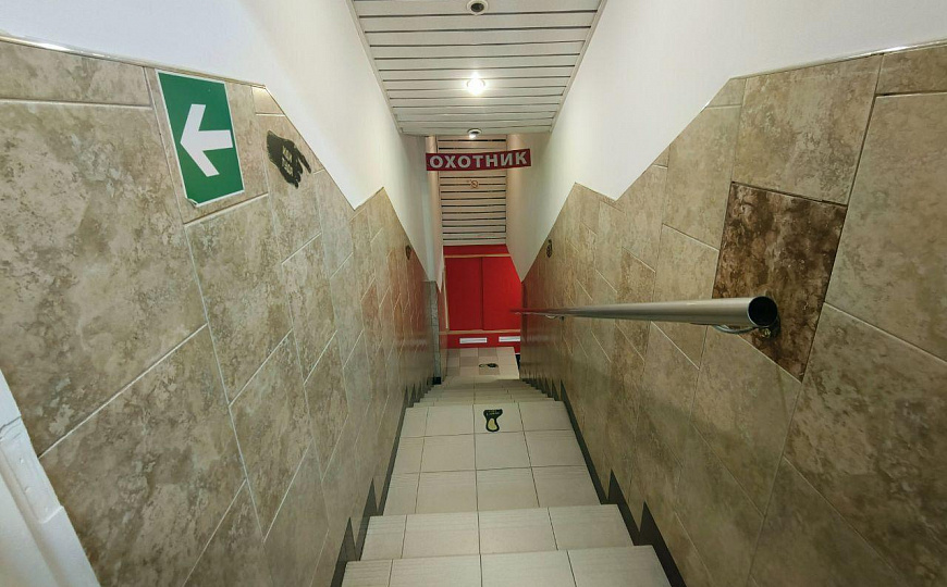 Здание 2 этажа, 280 м2 в центре Колпашево фото