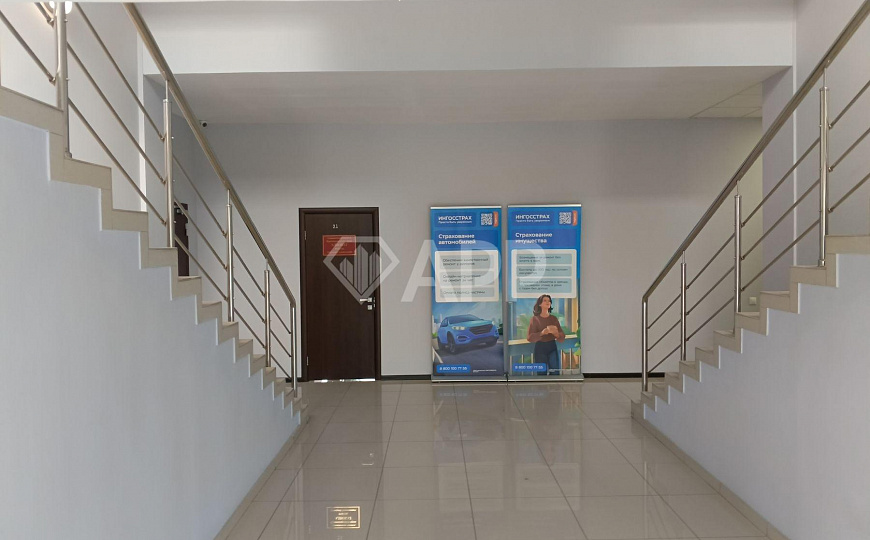 Сдаю офисное помещение, 46 м² фото