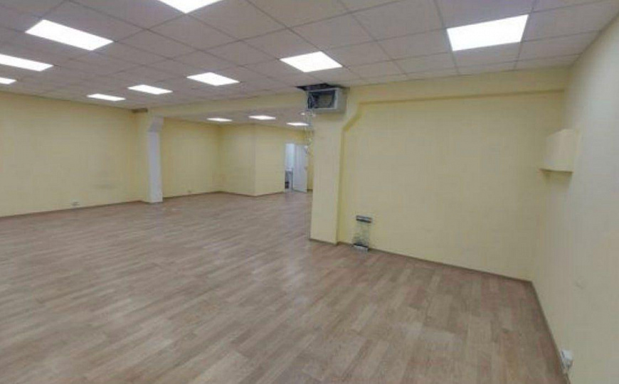 Офис, 95м2 в БЦ фото