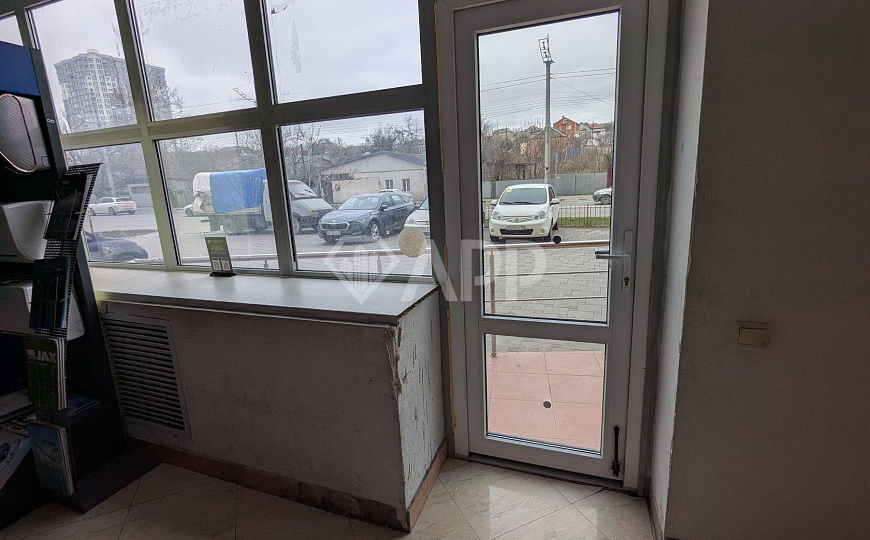 Сдам офисное помещение, 43,7 м² фото