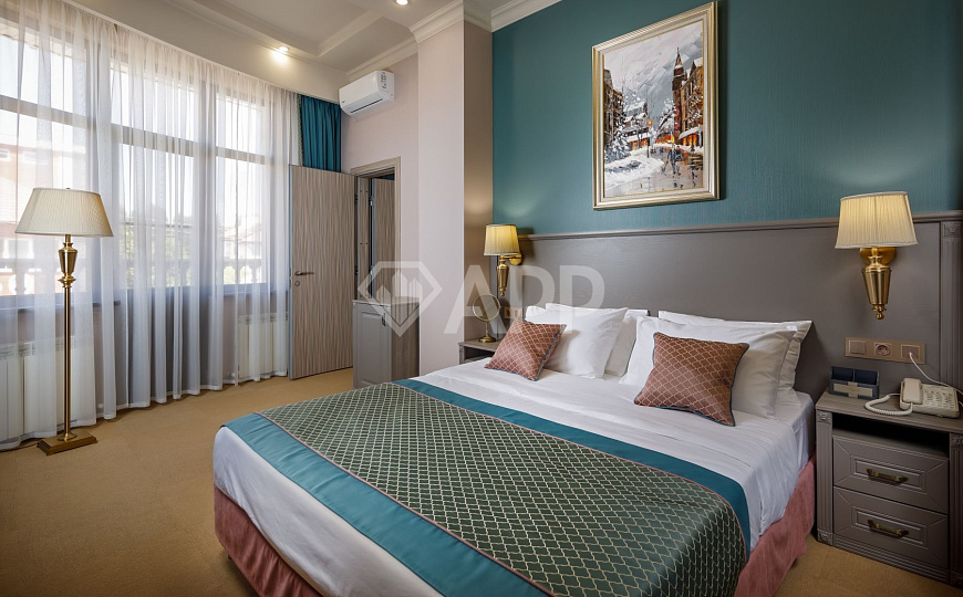 Продаю 4* бутик-отель на Черноморском побережье 965,4 м² фото