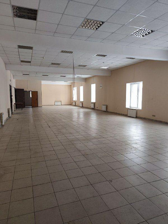 Сдам аренду отдельностоящее здание, можно по частям. фото