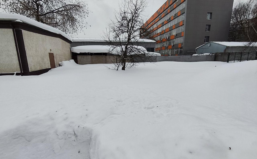 Сдам аренду отдельностоящее здание, можно по частям. фото