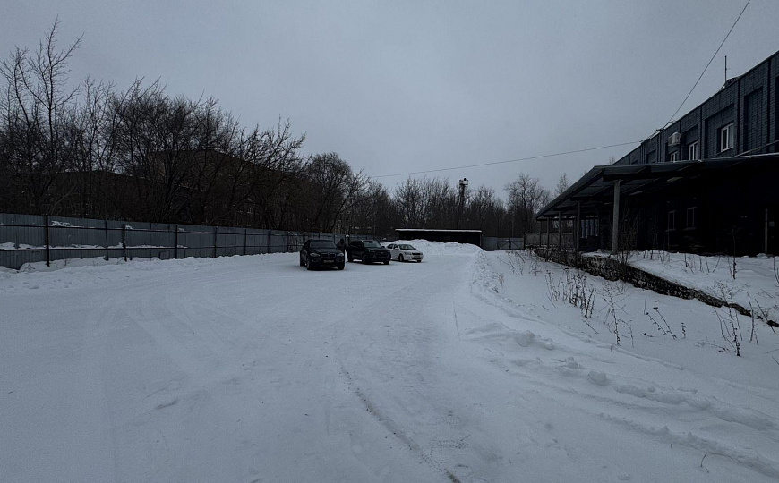 Продажа производственного здания с земельным участком фото