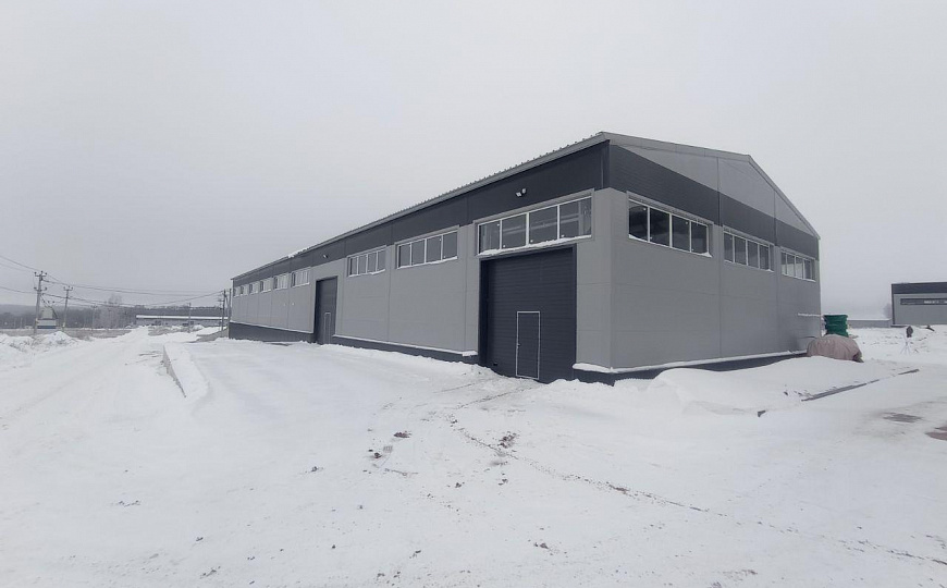 Продаю 1080 м² с земельным участком фото