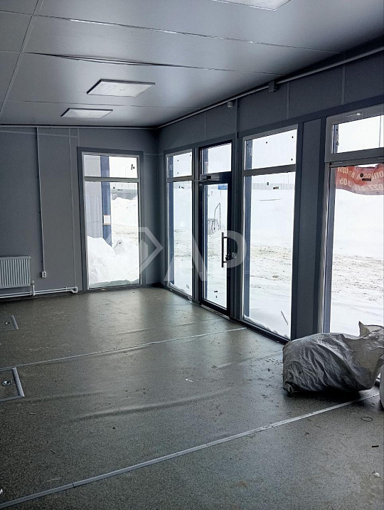 В аренду на первой линии фото