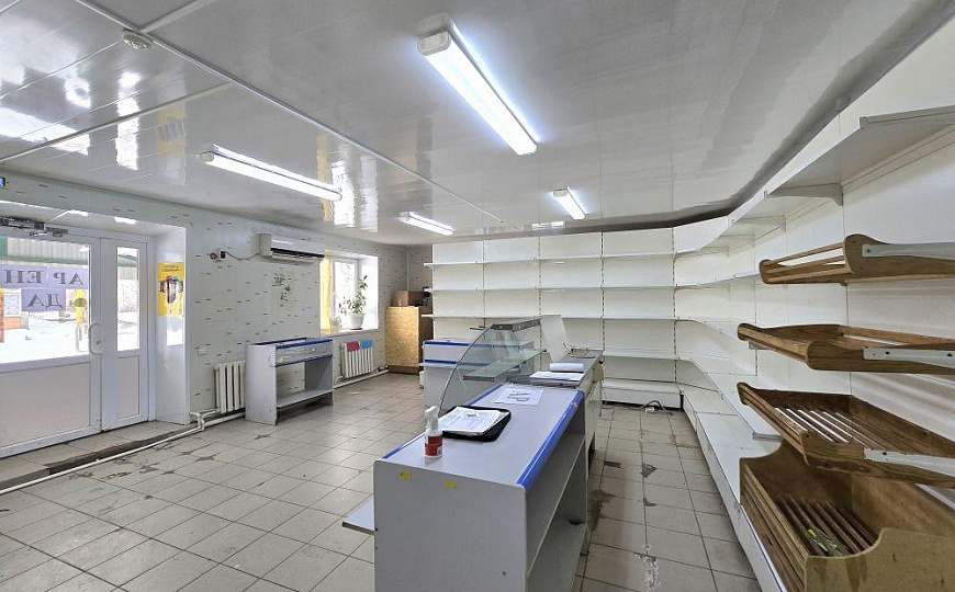 Торговое помещение на 1 линии, 67 кв.м фото