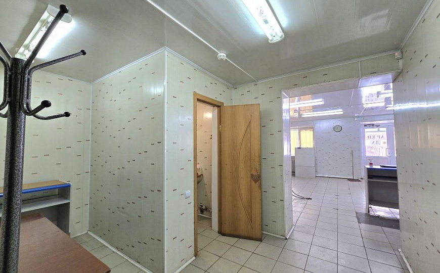 Торговое помещение на 1 линии, 67 кв.м фото