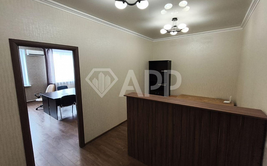 116 м² с ремонтом, на остановке, парковка фото