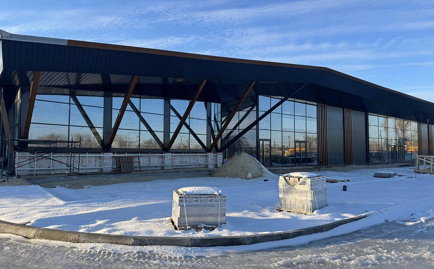 Сдаётся в аренду помещение в ТЦ «Монолит»  фото