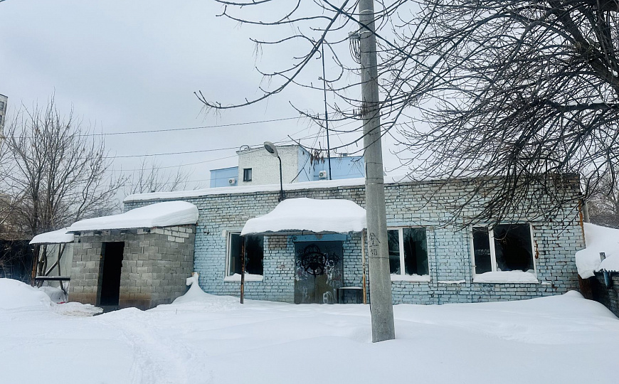 Продажа отдельностоящего здания 350 м2 в Октябрьском районе фото