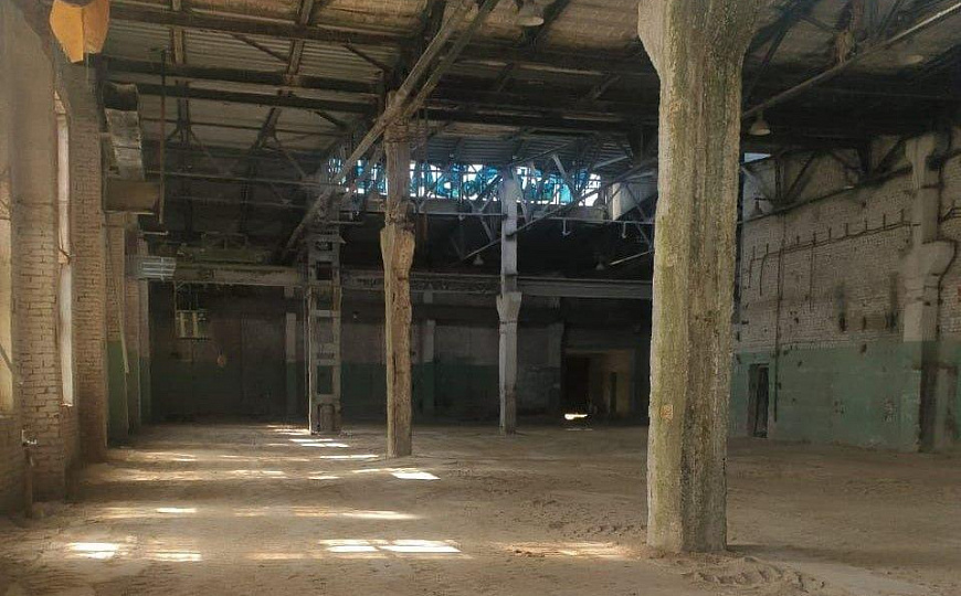 Производственно-складская база, 4 400 м² фото