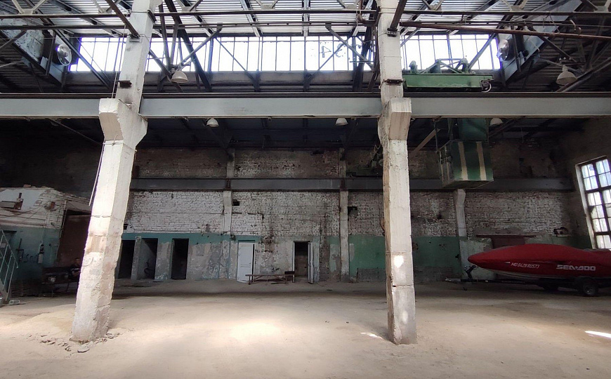 Производственно-складская база, 4 400 м² фото