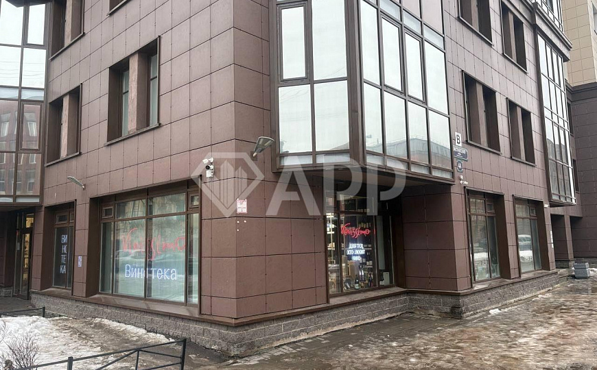 Сдам торговое помещение, 114 м² фото