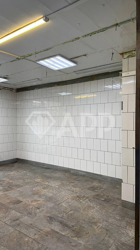 Сдам торговое помещение, 114 м² фото