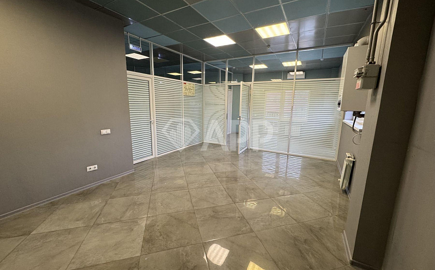 Сдам офисное помещение, 167 м² фото