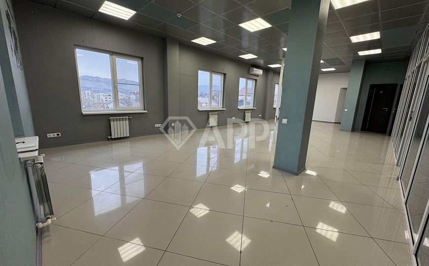 Сдам офисное помещение, 167 м² фото