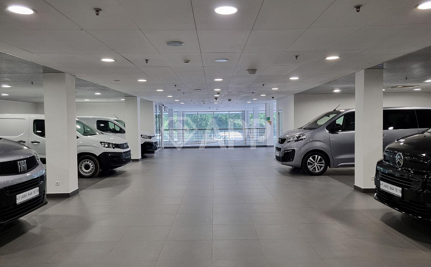 Автосалон (шоурум), 440 м², МКАД (внутр. сторона), СВАО фото