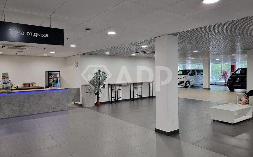 Автосалон (шоурум), 440 м², МКАД (внутр. сторона), СВАО фото