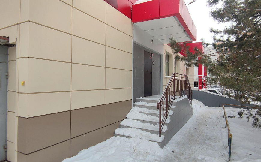  Офис с большой парковкой, 115 м² фото