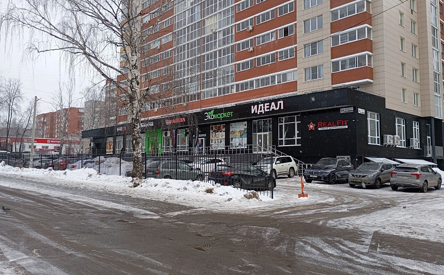 Торговая площадь 297 квм фото