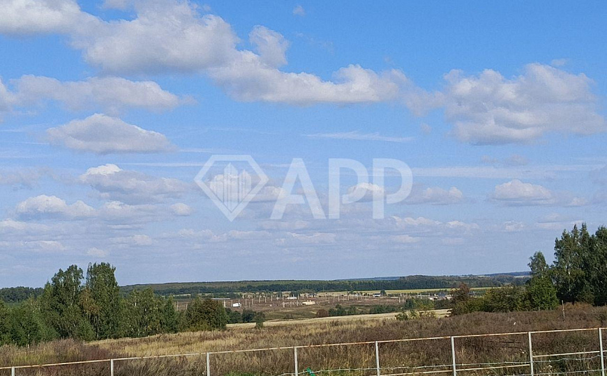 Продам земельный участок 1.5 га с объектом капитального строения площадью 1000м2 (ферма).  фото