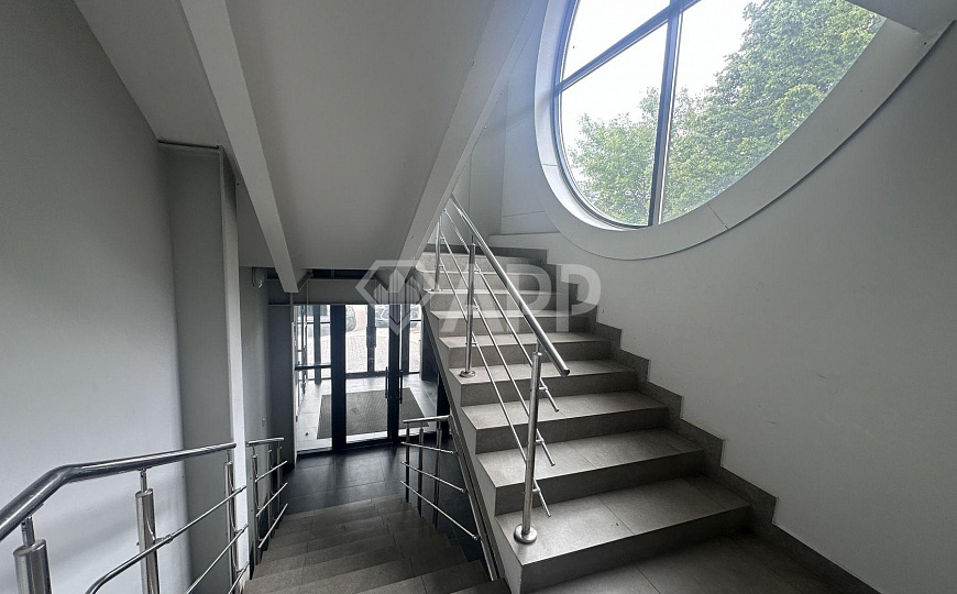 Аренда помещения свободного назначения , 215,7 м² фото