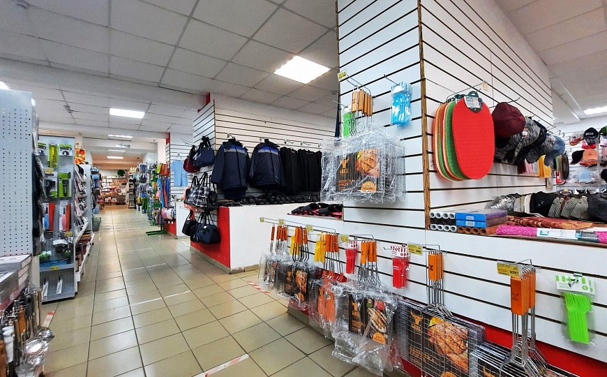 Сдам торговое помещение, 734,7 м² фото