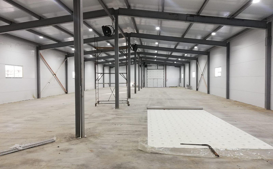 Сдается бокс  813 м² фото