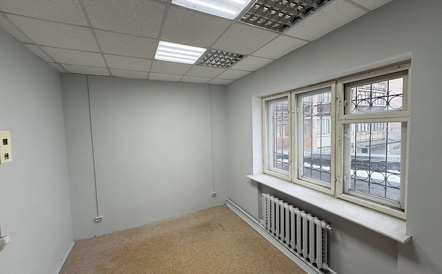 Сдам офисное помещение, 12,9 м² фото