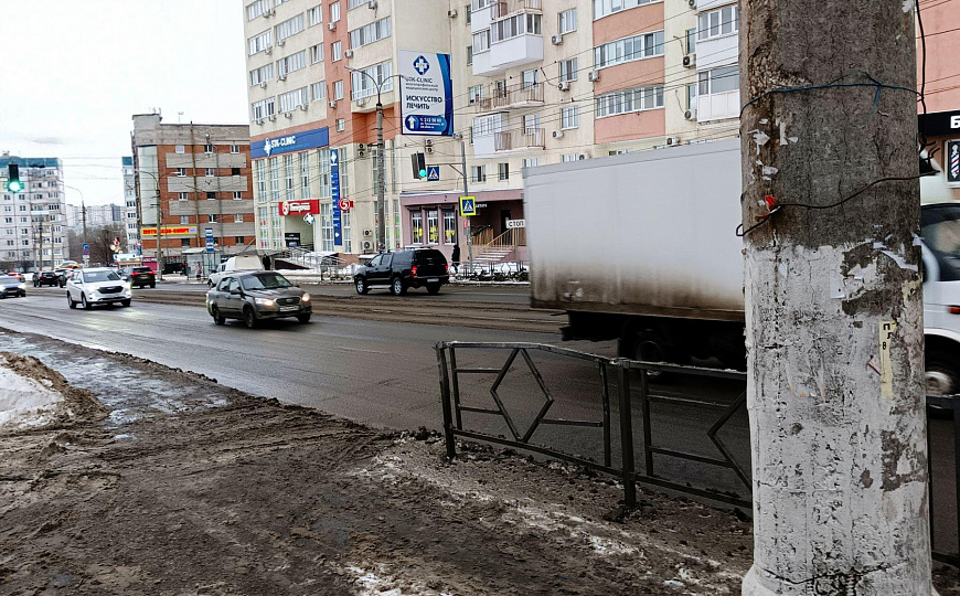 Аренда офисов 23.7  и 35 м2 на первой линии фото